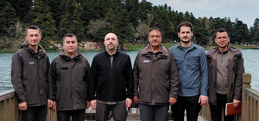 Genel Müdürümüz Sayın Kadir ÇOKÇETİN,  Korugöl ve  Gölcük Tabiat Parklarını ziyaret ederek yürütülen çalışmaları yerinde inceledi. 