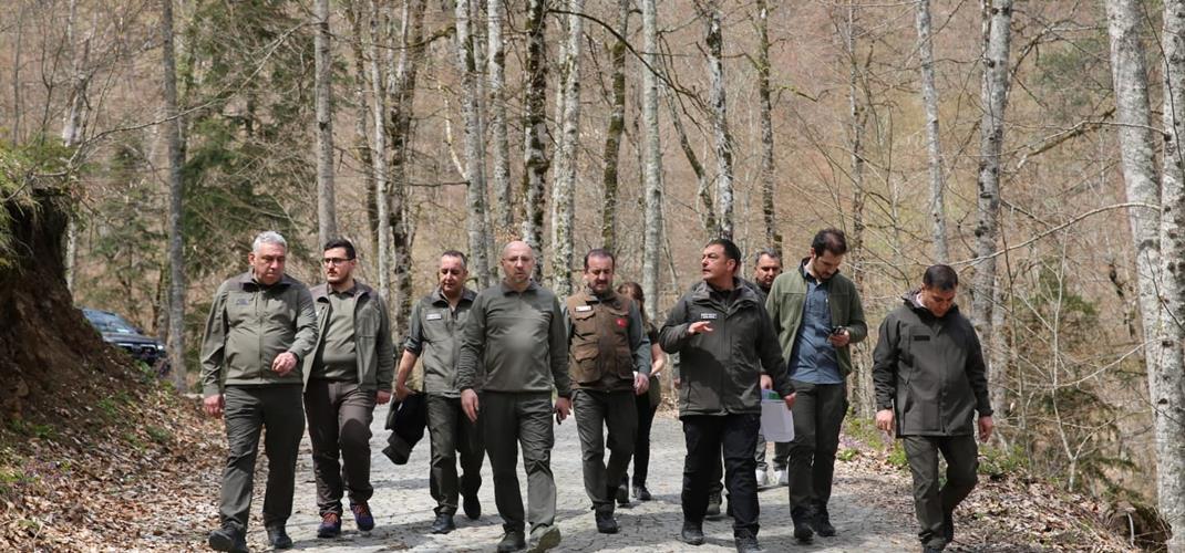 DKMP Genel Müdürümüz Sayın Kadir ÇOKÇETİN, Yedigöller Milli Parkı’nı Ziyaret Ederek Alanda Yürütülen Çalışmaları Yerinde İnceledi. 
