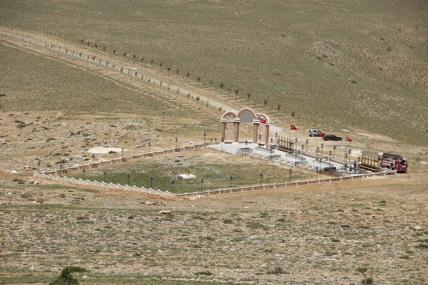 Mangaldağı Şehitliği (14).jpg